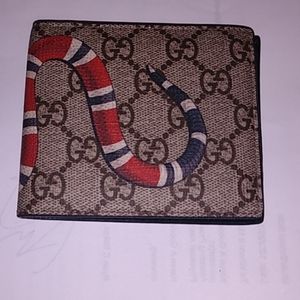 Gucci wallet